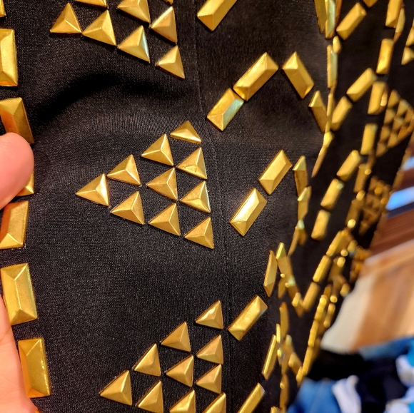 Jovani short long sleeve black and gold dress, size 10. - Picture 4 of 8